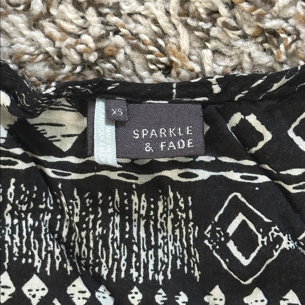 Sparkle & Fade Crop Tank Blouse Size XS - Picture 3 of 4